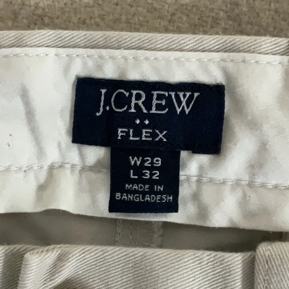 EUC Mens J.Crew flex khaki pants